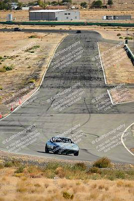 media/Oct-18-2025-Extreme Speed (Sat) [[d6d7e1fef1]]/Group 3 Purple/Session 3 (Turn 1)/